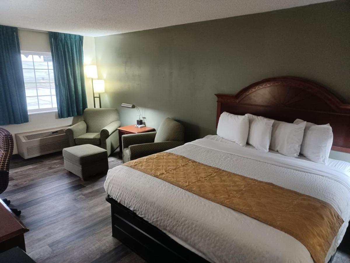 Docker'S Inn Branson Bagian luar foto