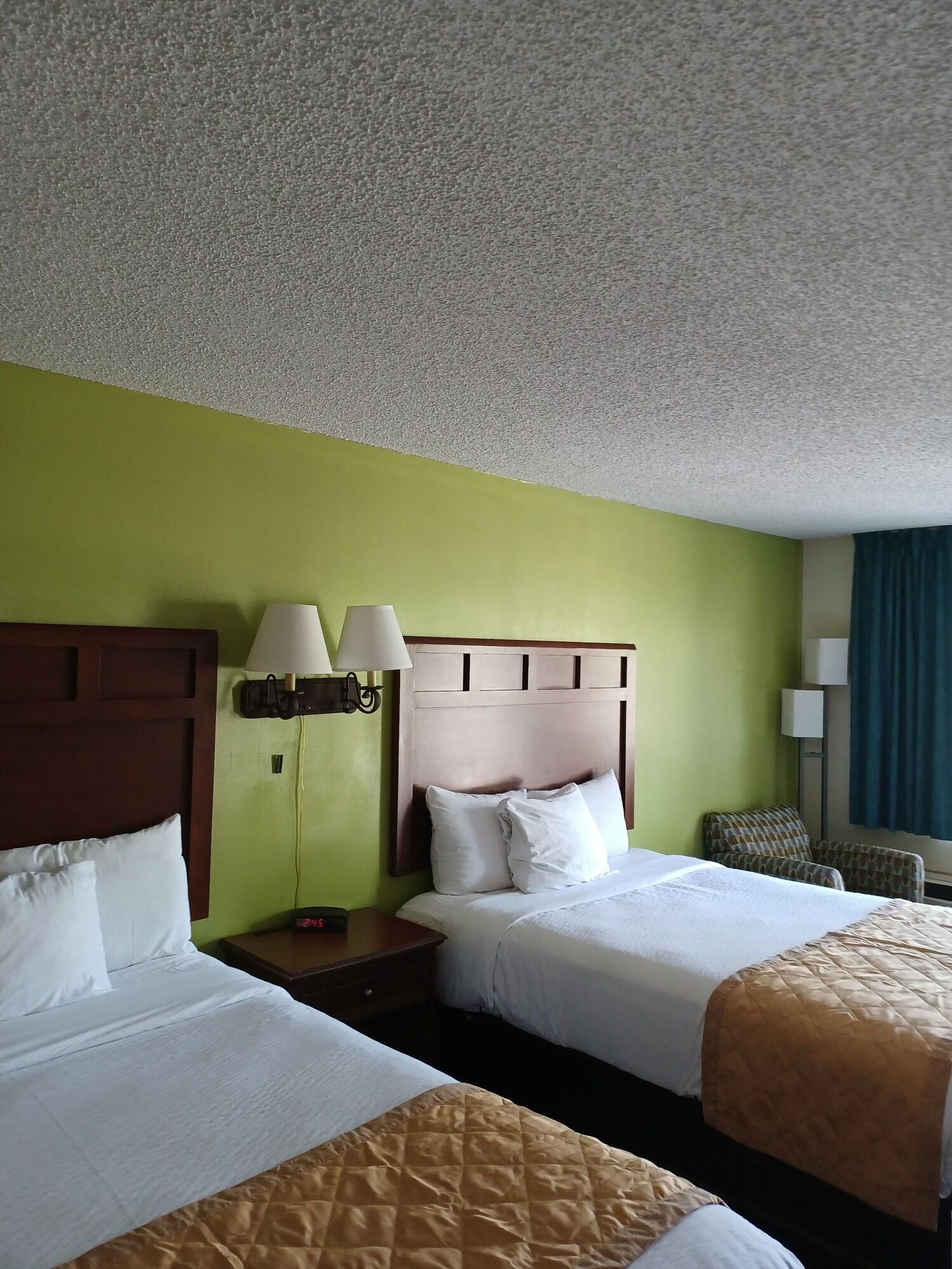 Docker'S Inn Branson Bagian luar foto