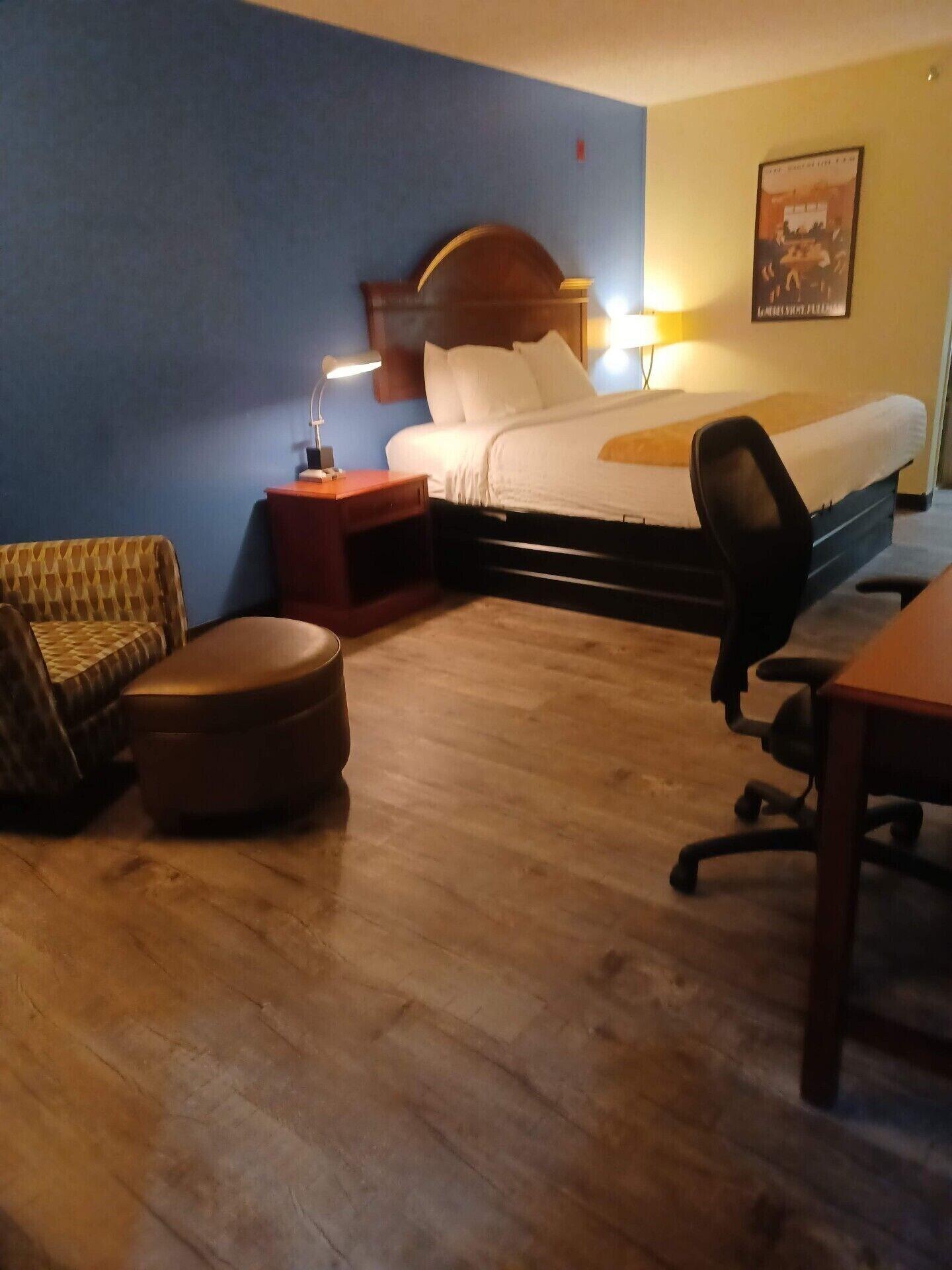 Docker'S Inn Branson Bagian luar foto