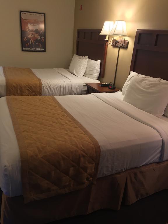 Docker'S Inn Branson Bagian luar foto