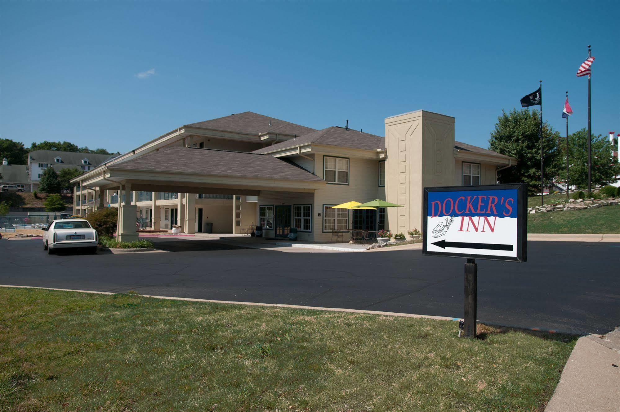 Docker'S Inn Branson Bagian luar foto